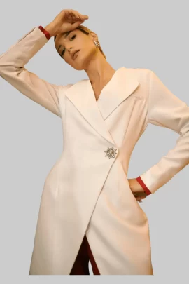 jaleco feminino branco manga longa botão com strass gola blazer adriana
